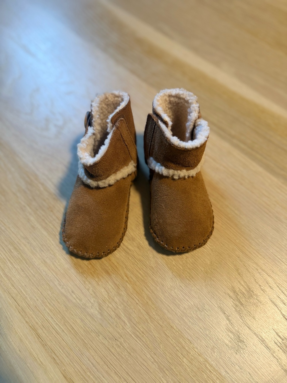 UGG Faux-Suede Booties with Sherpa Lining Toddler 4/5